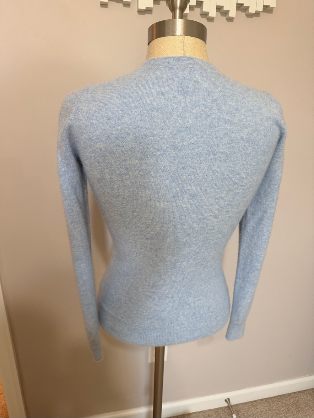 Apt. 9 Pale Blue 100% Cashmere Crewneck Sweater - Picture 4 of 7